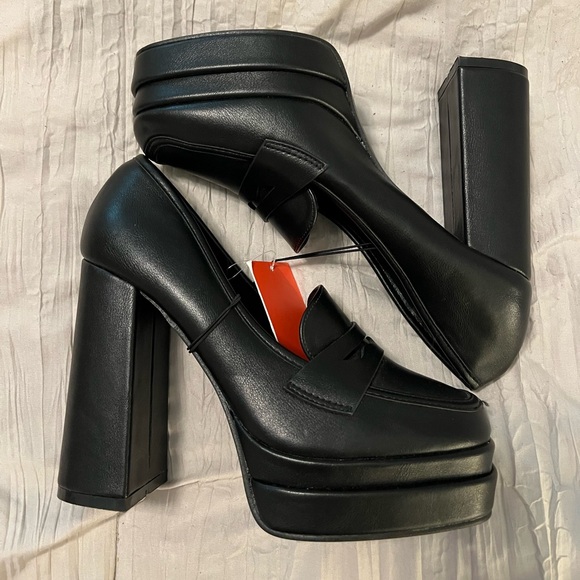 Rampage Shoes - Rampage Black Platform Block Heel Loafers